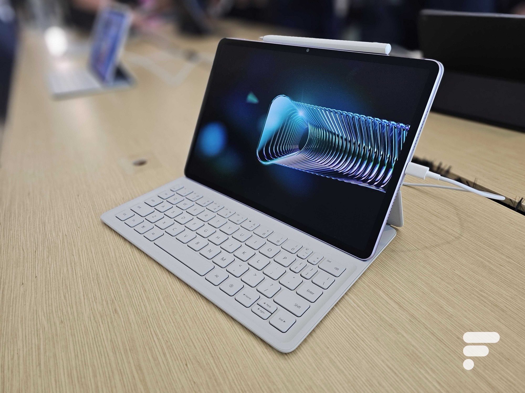a serious competitor to the throne dominated by the iPad Pro