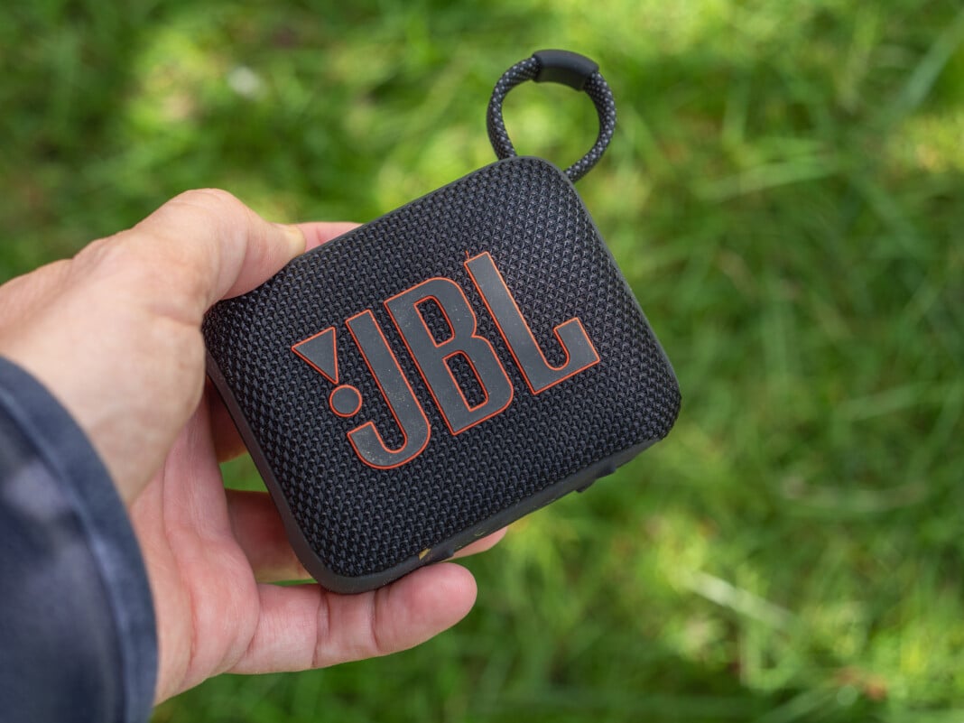 Test JBL Go 4