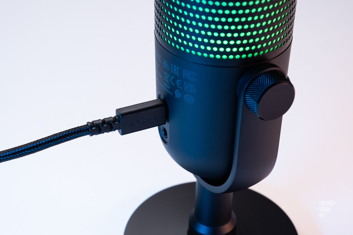 Razer Seiren V3 Chroma