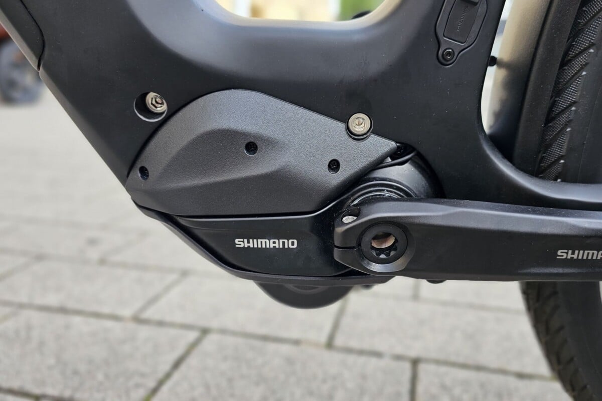 On a roulé avec les nouveaux moteurs électriques Shimano pour vélos et ...