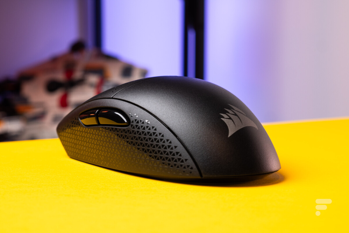 Corsair M55 Wireless