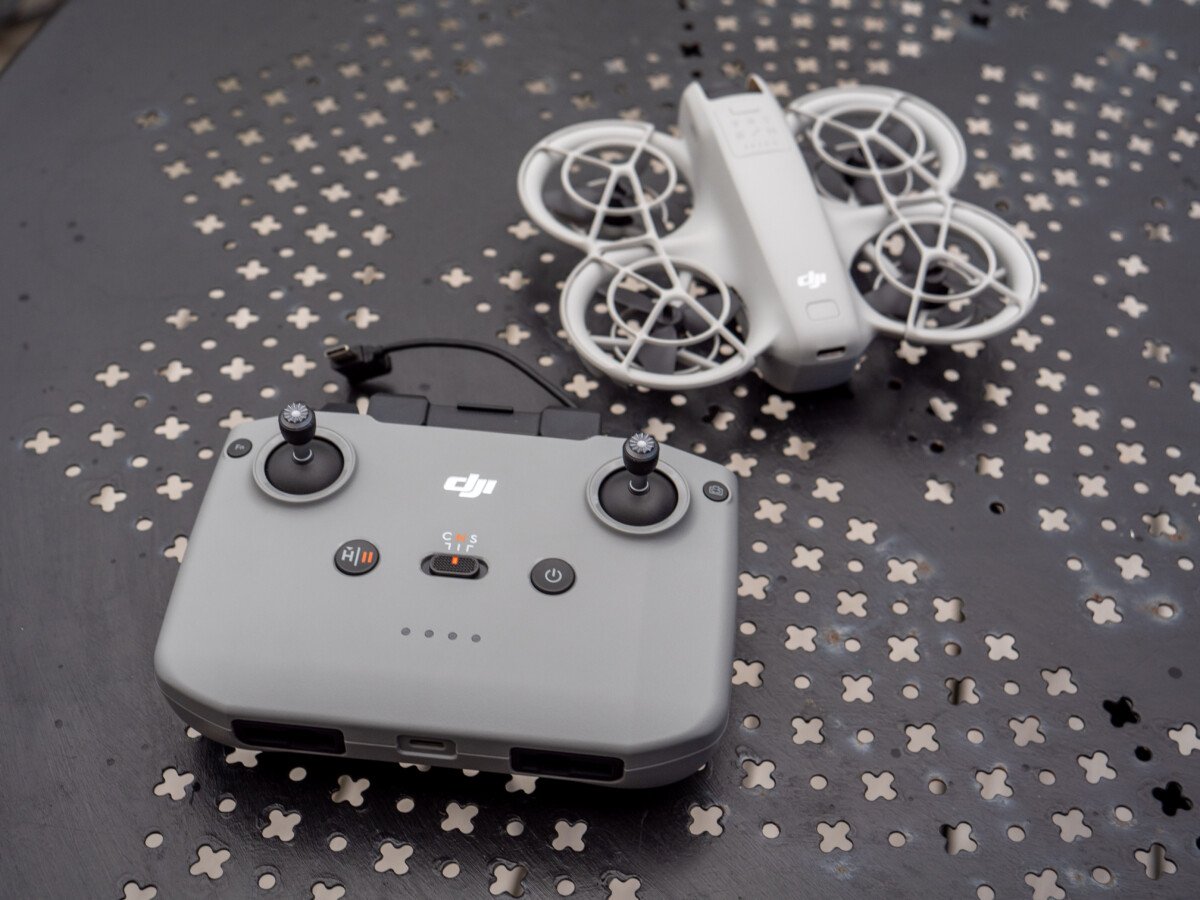 DJI Neo