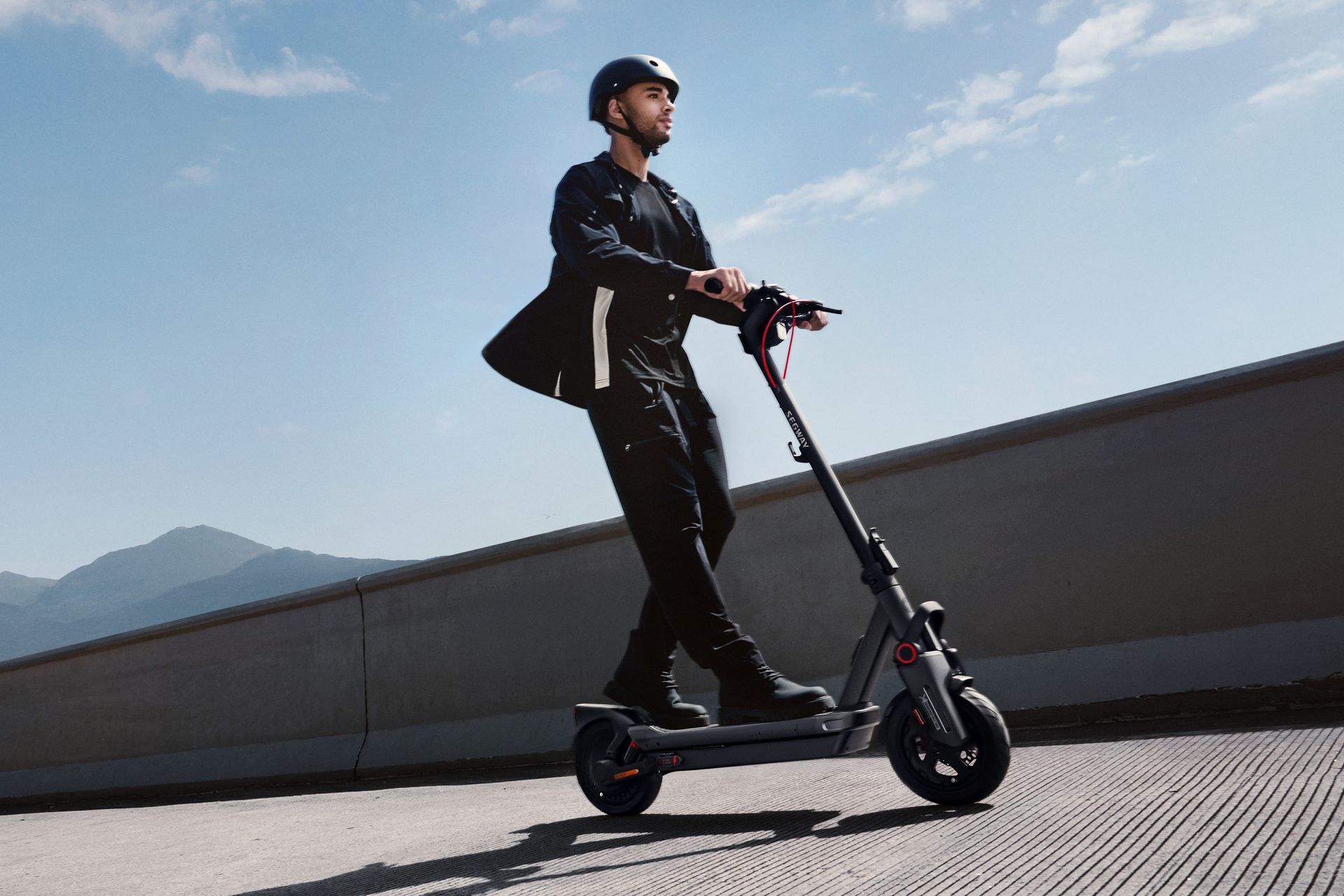 Segway-Ninebot rappelle 220 000 trottinettes électriques après 20 personnes blessées : la France est-elle concernée ? Son patron nous répond