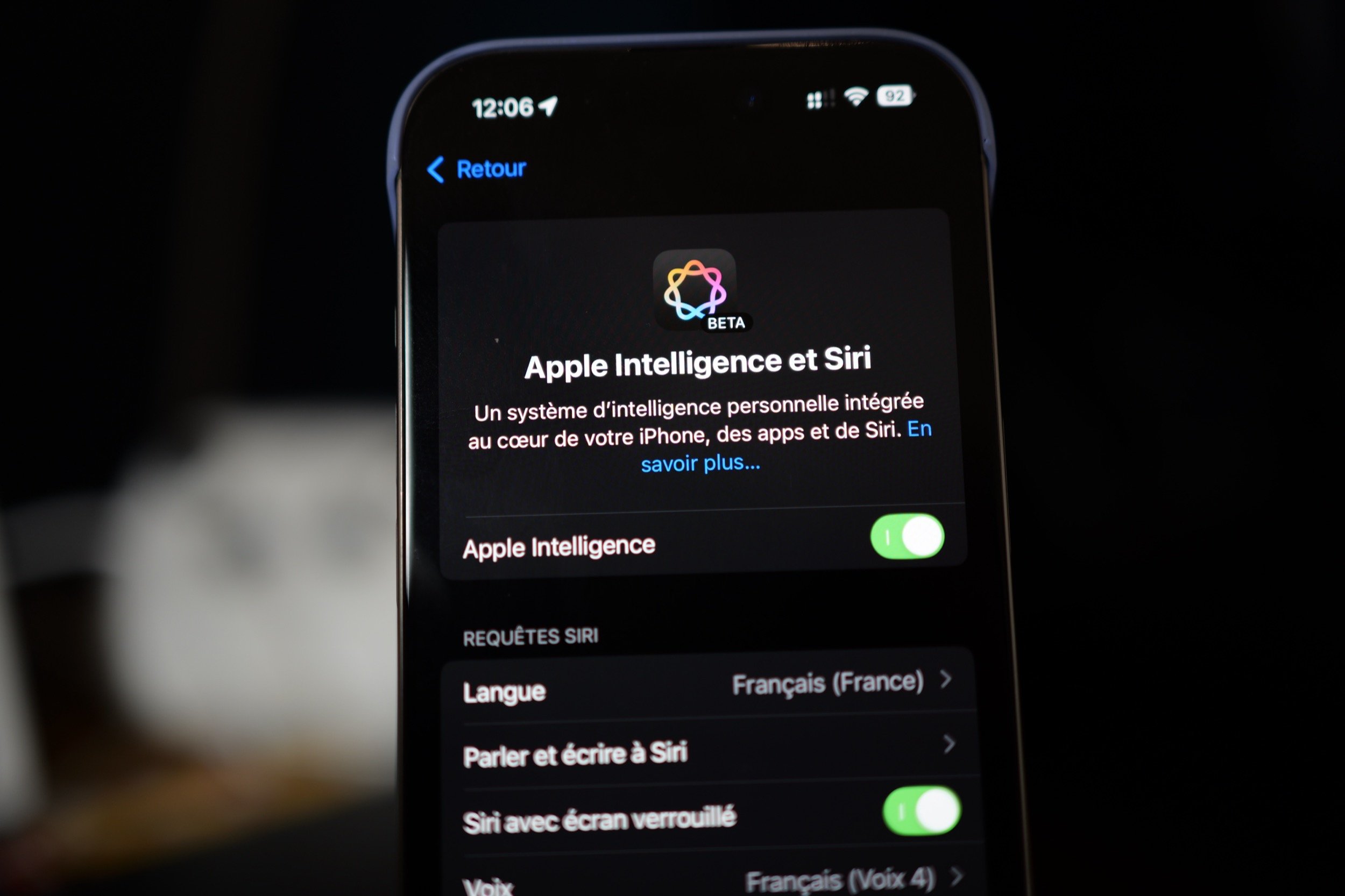 « Une honte absolue » : la crise de Siri explose au grand jour chez Apple