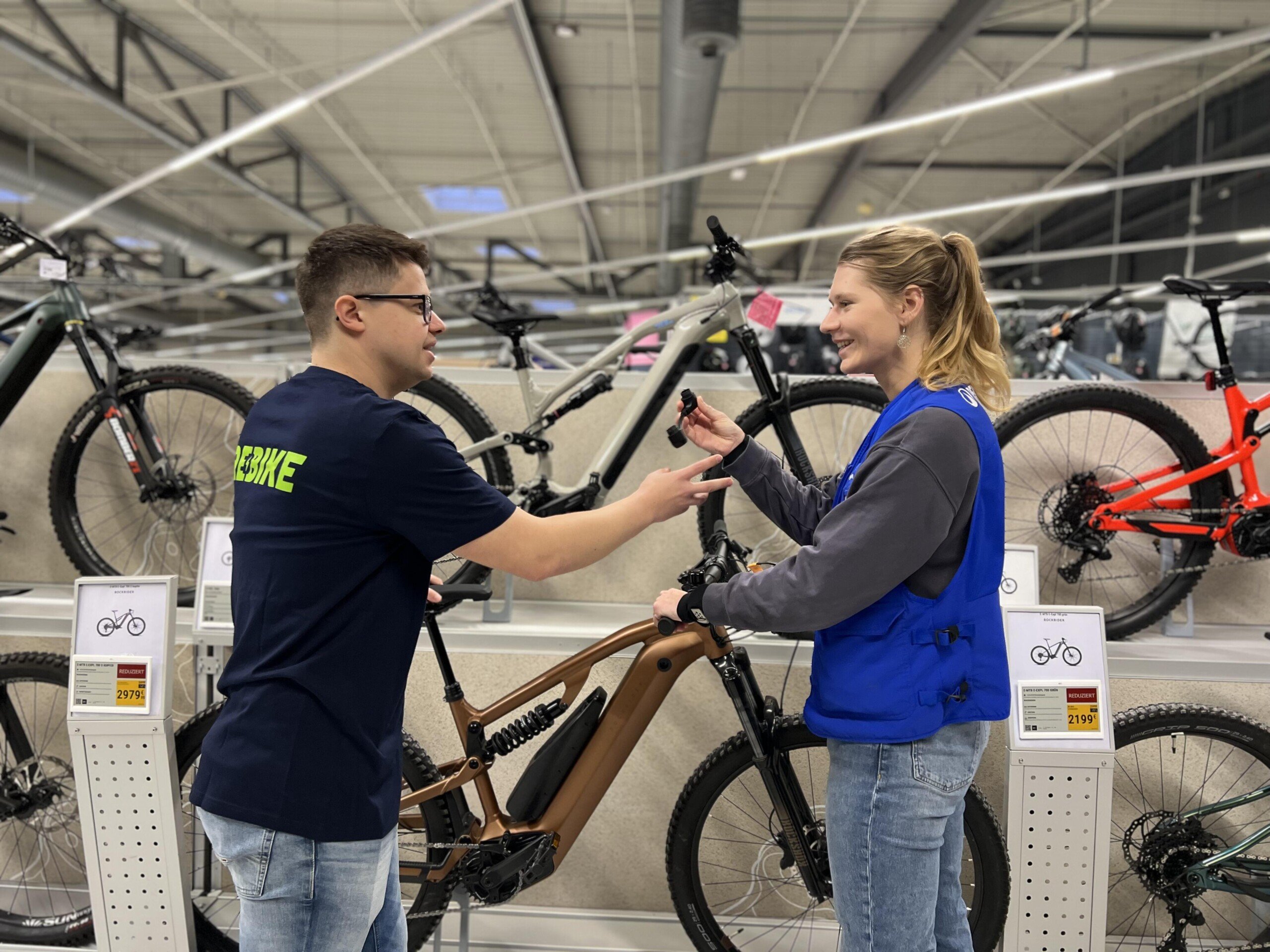 Des vélos électriques reconditionnés directement vendus dans les magasins Decathlon : la grosse nouveauté allemande que l’on veut voir en France