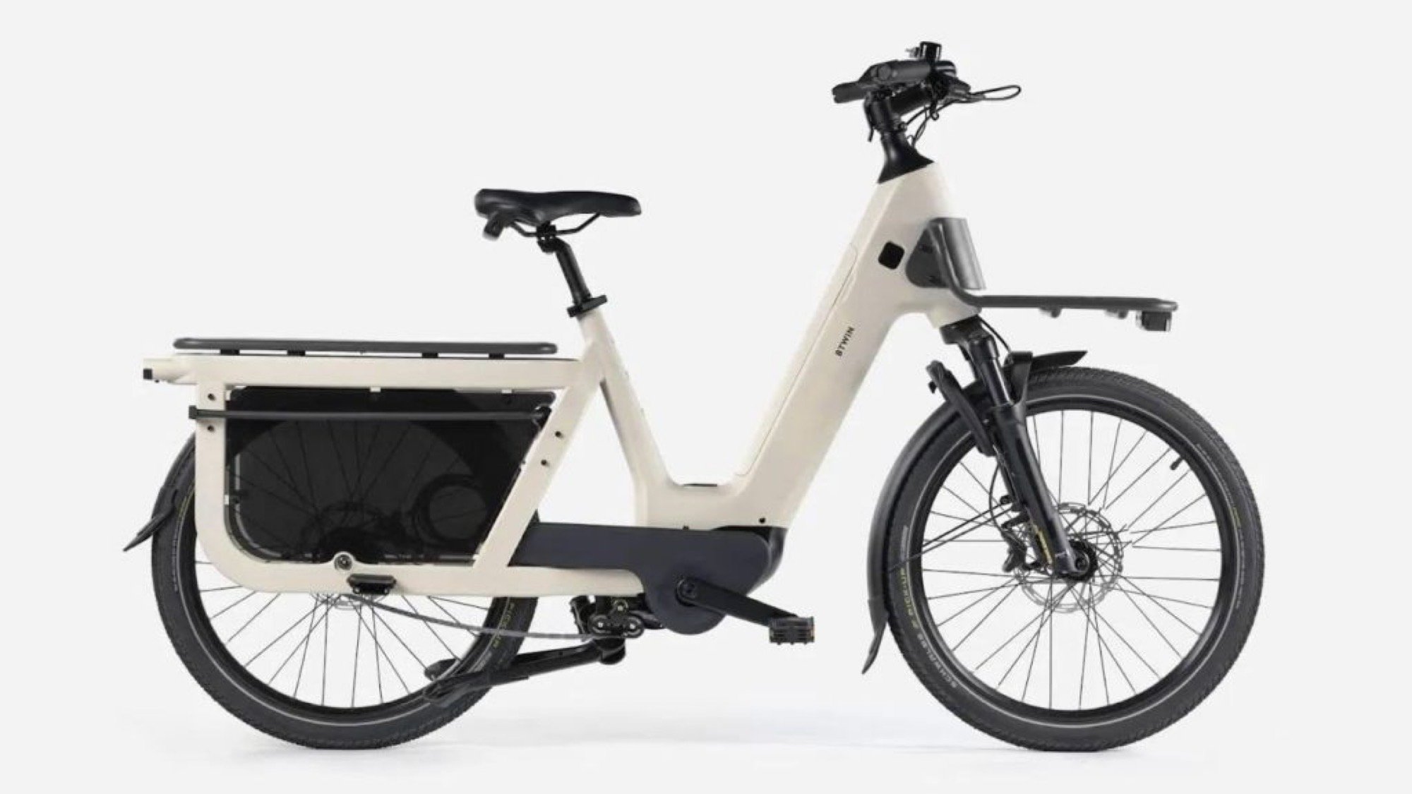 Voici les deux prochains vélos électriques Decathlon équipés du fameux moteur « magique », que la marque fait accidentellement « fuiter »